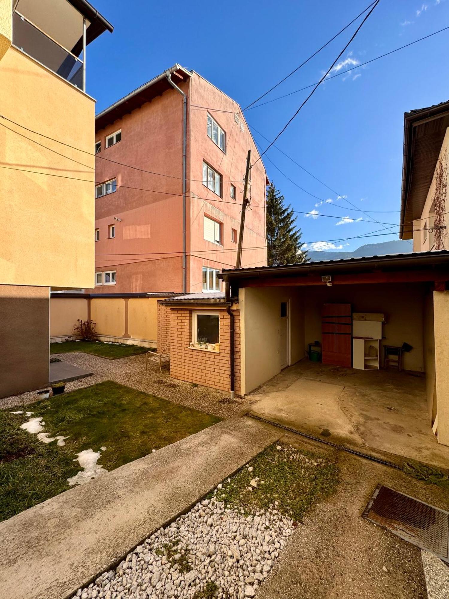 Apartment Logavina *